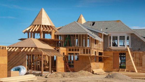 Roof-being-built